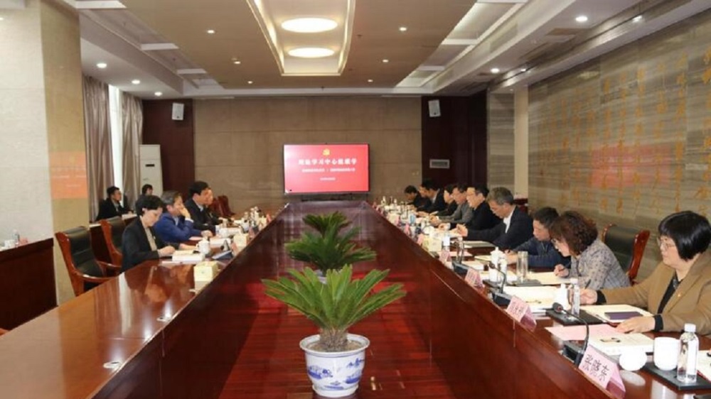 校地联动破壁垒 双高协同启新篇——盐城环科城与盐城师范学院打造科创与产业融合样板 2025/10/29 16:20 新华报业网  